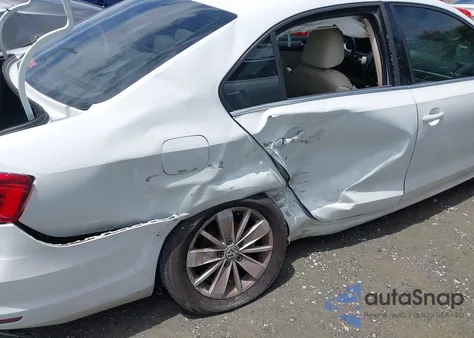 2015 Volkswagen Jetta 1.8T Se из США, поврежденный, VIN 3VWD17AJ6FM417155